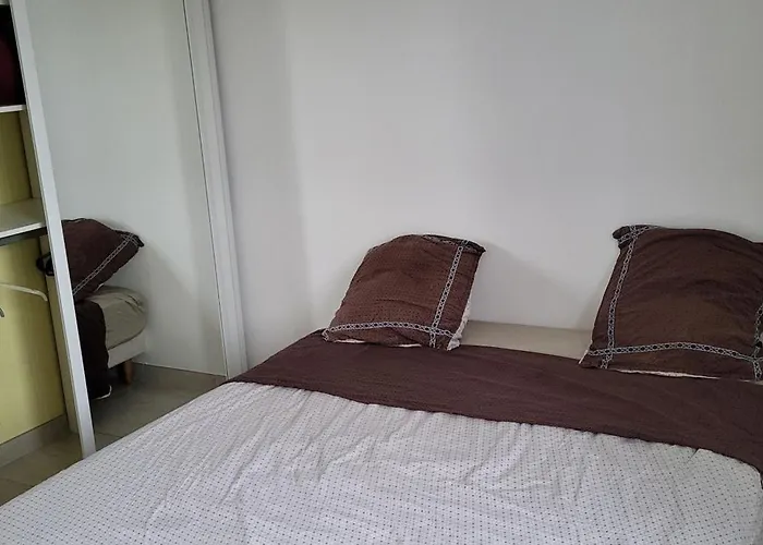 Villa3 Chambres, 4-6 Personnes 5 Minutes De La Plage